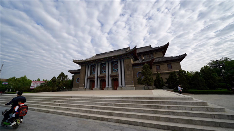河南大学