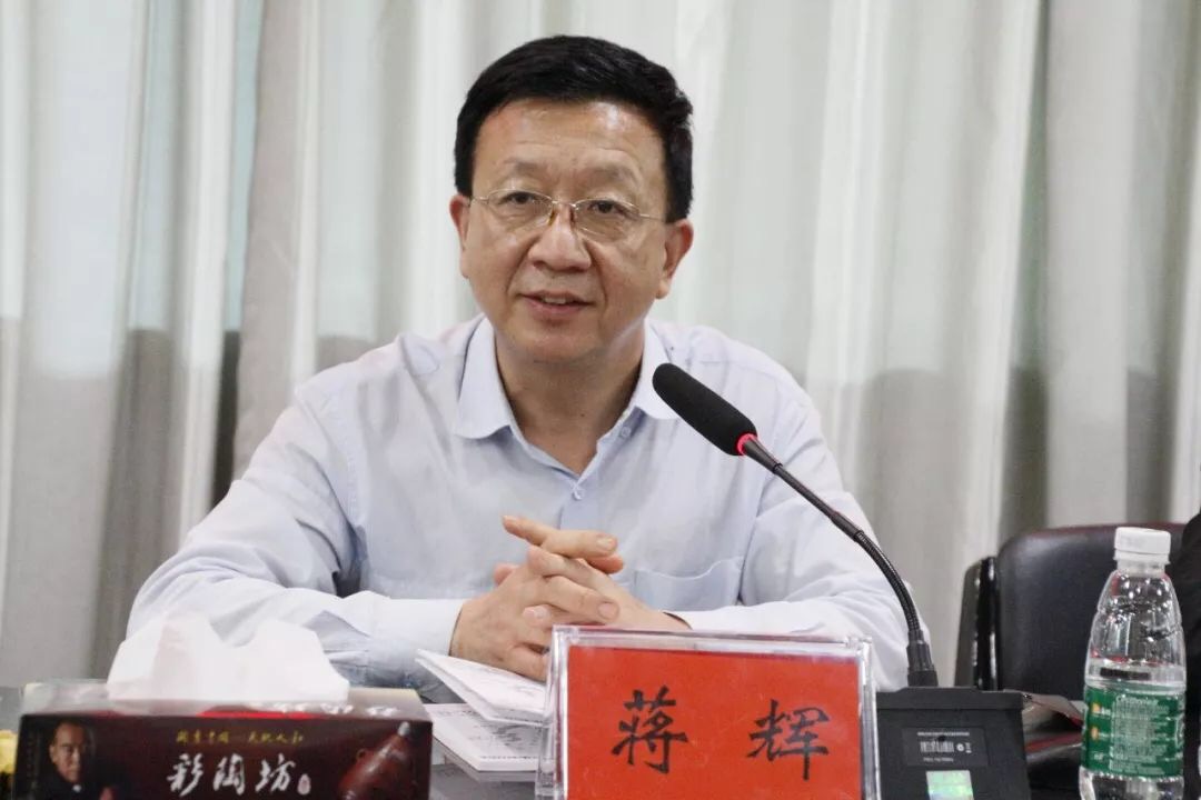 陶香故事河南省酒业协会副会长兼秘书长蒋辉,仰韶营销公司总经理卫凯