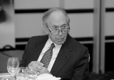 《第三次浪潮》作者托夫勒去世 其未来三部曲曾风靡中国