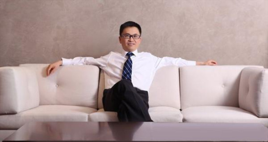 河南高考状元成为耶鲁大学首位中国校董