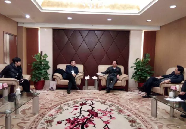 商丘市睢阳区领导史新艳,段云泉,闫长安,马登峰等和有关单位负责人在