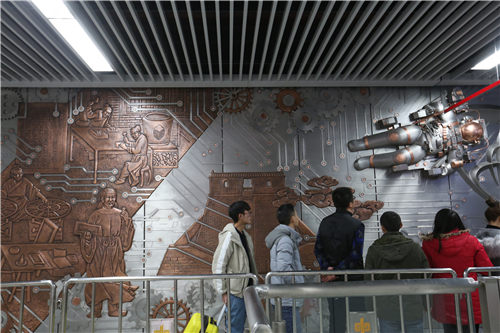 郑州地铁1号线文化墙图片