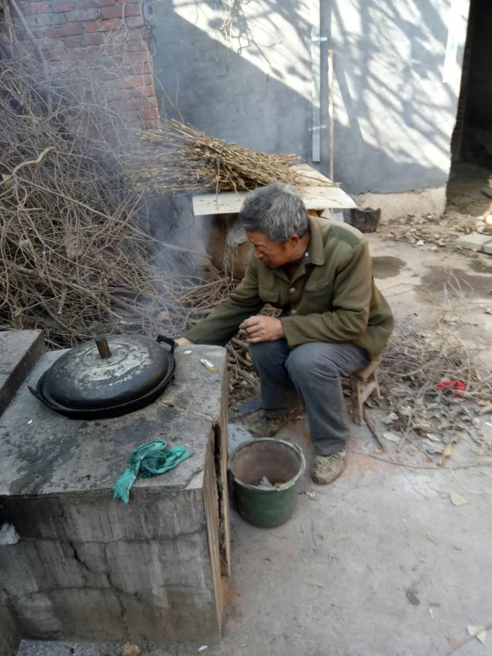 河南农村最常见的烧火锅城里看不到